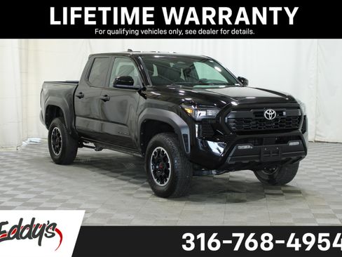 Used 2024 Toyota Tacoma TRD Off-Road AWD/4WD image 1