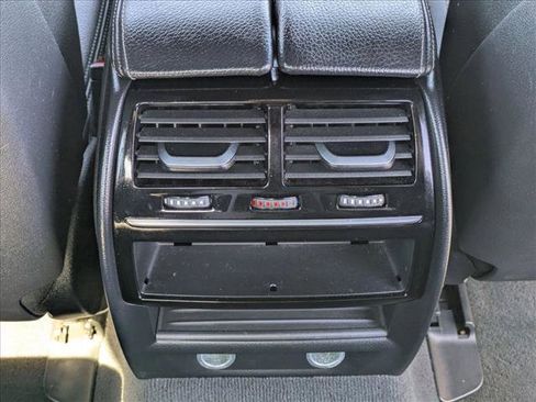 Used 2018 BMW 530i image 18