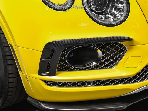 Used 2017 Bentley Bentayga image 53