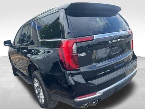 Used 2026 GMC Yukon Denali w/ Advanced Technology Package AWD/4WD image 10