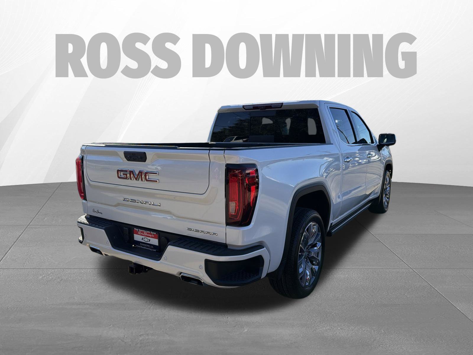 Used 2023 GMC Sierra 1500 Denali w/ Denali Reserve Package AWD/4WD image 4