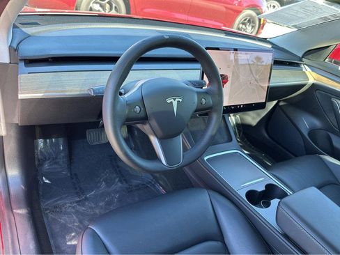 Used 2021 Tesla Model 3 Standard Range Plus image 16