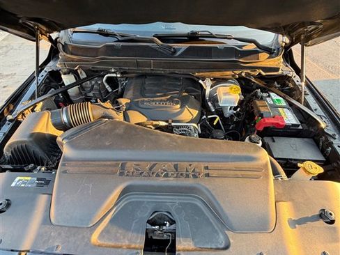 Used 2021 RAM 2500 Tradesman AWD/4WD image 9