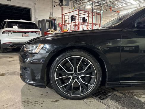 Used 2020 Audi A8 L 4.0T w/ Executive Package image 19