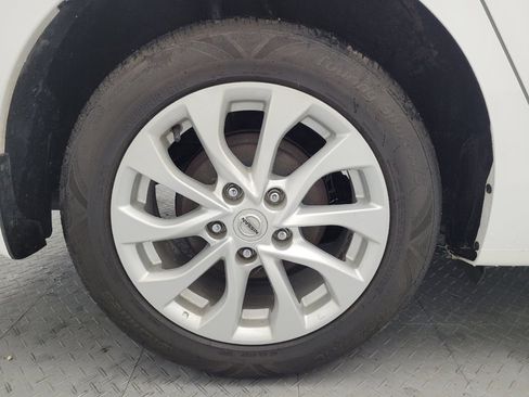Used 2019 Nissan Sentra SV FWD image 31