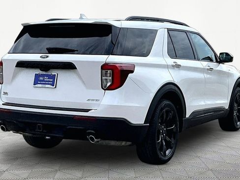 Certified 2024 Ford Explorer ST-Line w/ Class IV Trailer Tow Package AWD/4WD image 2