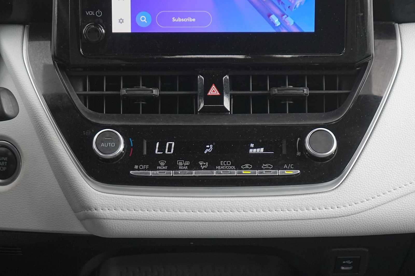Used 2024 Toyota Corolla SE FWD image 21