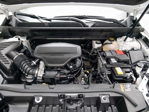 Used 2023 GMC Acadia SLT w/ Preferred Package image 13