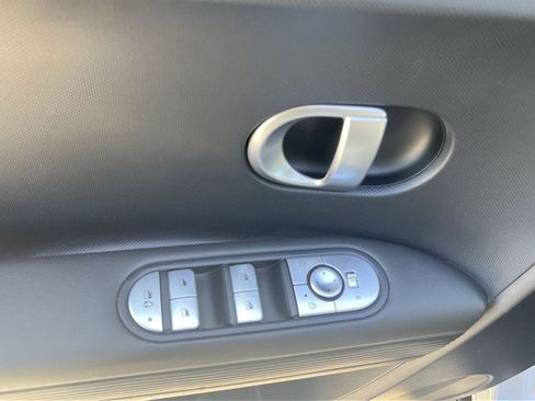 Used 2024 Hyundai Ioniq 5 SEL image 23