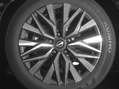 Used 2025 Nissan Altima 2.5 SV image 12