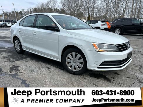 Used 2016 Volkswagen Jetta S image 1
