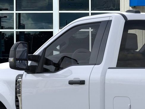 New 2026 Ford F250 XL w/ XL Chrome Package image 49