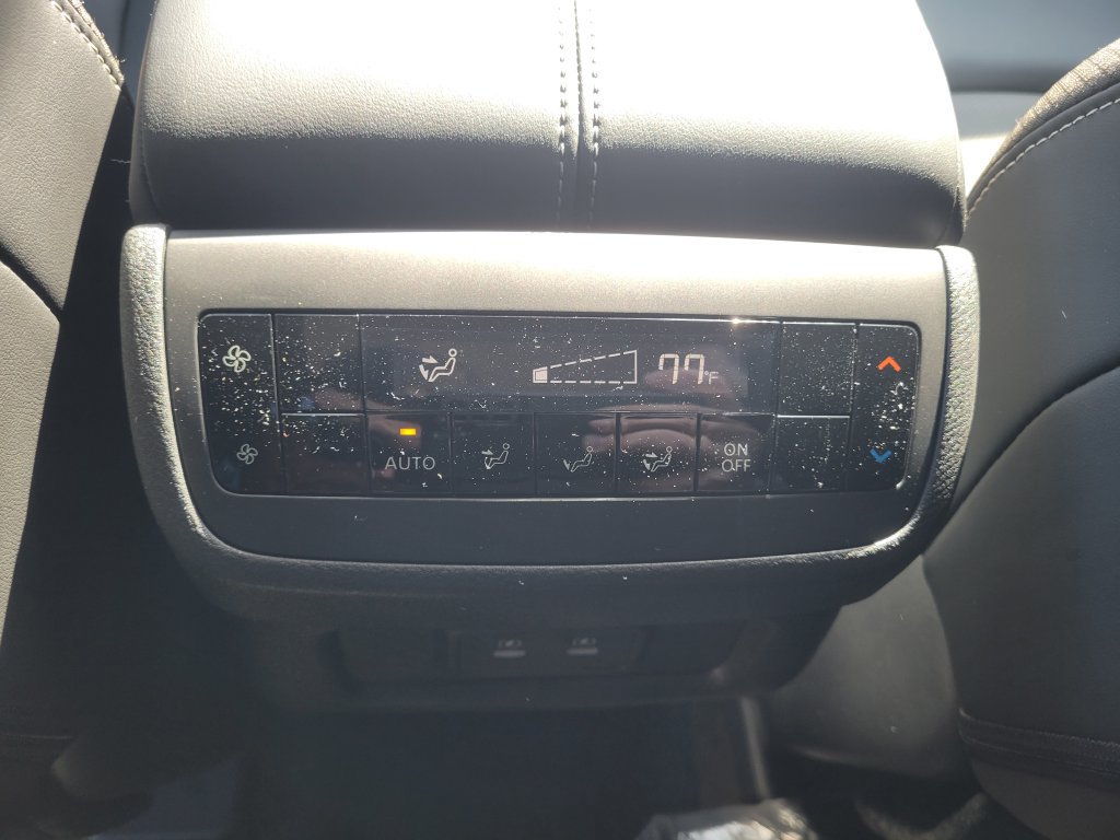 New 2026 Nissan Pathfinder SL AWD/4WD image 32