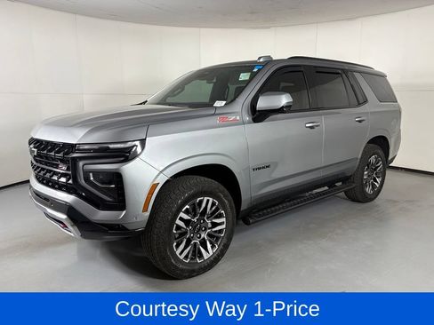 Used 2026 Chevrolet Tahoe Z71 w/ Comfort Package AWD/4WD image 5