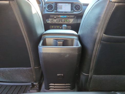 Used 2023 Toyota Tacoma TRD Pro AWD/4WD image 33