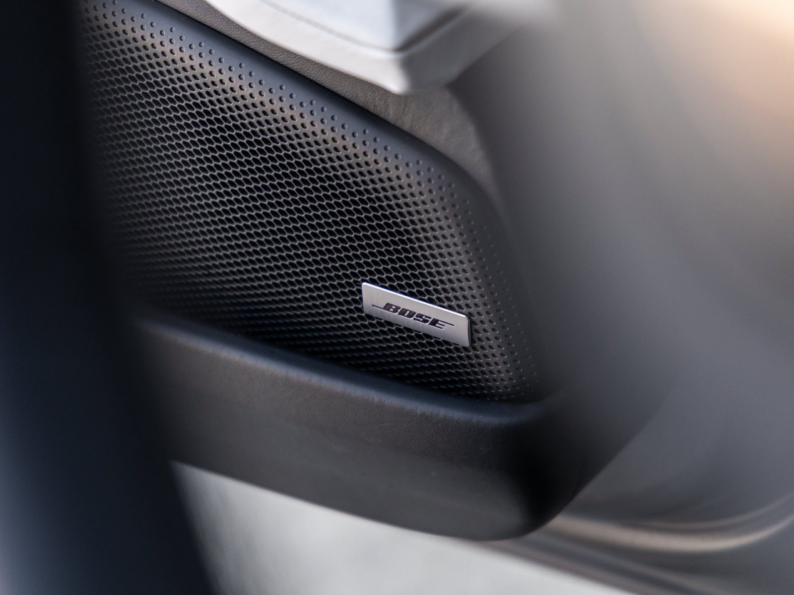 Certified 2024 Porsche Panamera RWD image 21