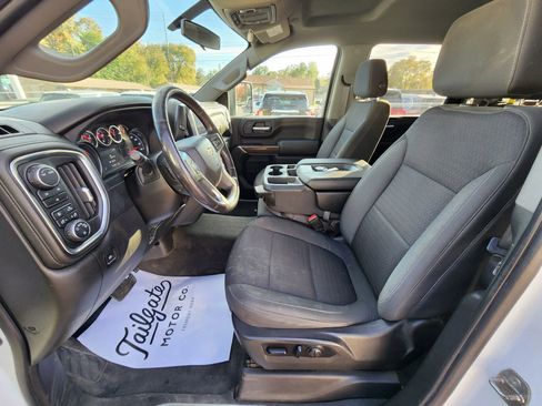 Used 2022 Chevrolet Silverado 2500 LT w/ Convenience Package image 15