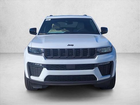 New 2026 Jeep Grand Cherokee Limited w/ Limited Altitude Package RWD image 6