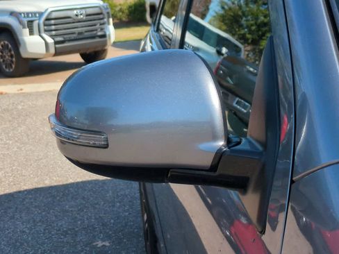 Used 2025 Mitsubishi Outlander Sport SE image 12