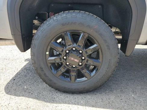New 2026 GMC Sierra 3500 AT4 w/ AT4 Premium Plus Package AWD/4WD image 6