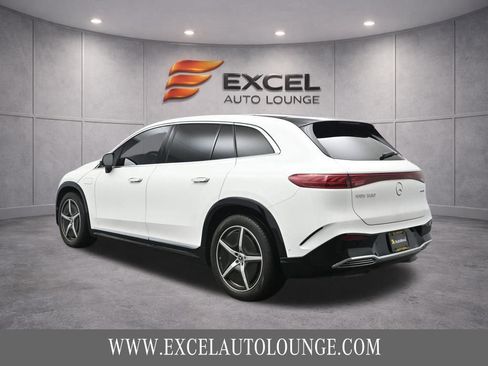 Used 2023 Mercedes-Benz EQS 580 4MATIC SUV image 5