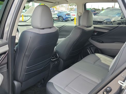 Certified 2025 Subaru Outback Limited AWD/4WD image 14