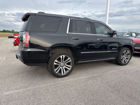 Used 2018 GMC Yukon Denali w/ Denali Ultimate Package AWD/4WD image 2