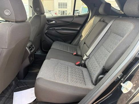 Used 2023 Chevrolet Equinox LT FWD image 17