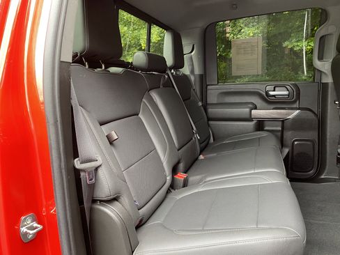 Used 2022 Chevrolet Silverado 2500 LTZ w/ LTZ Premium Package AWD/4WD image 40