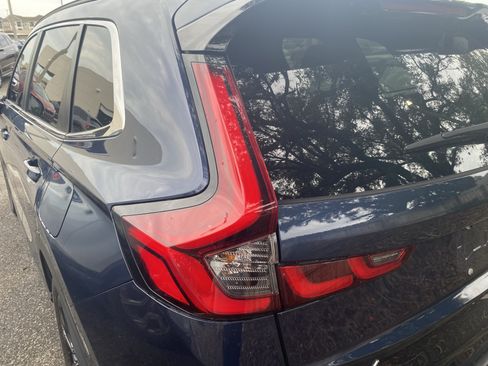 Used 2024 Honda CR-V Sport Touring image 21