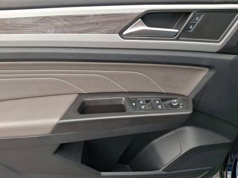 Certified 2023 Volkswagen Atlas Cross Sport SE AWD/4WD image 16