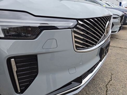 New 2026 Volvo XC90 B6 Ultra image 3