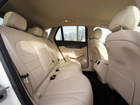 Certified 2022 Mercedes-Benz GLC 300 4MATIC w/ Multimedia Package Lite image 41