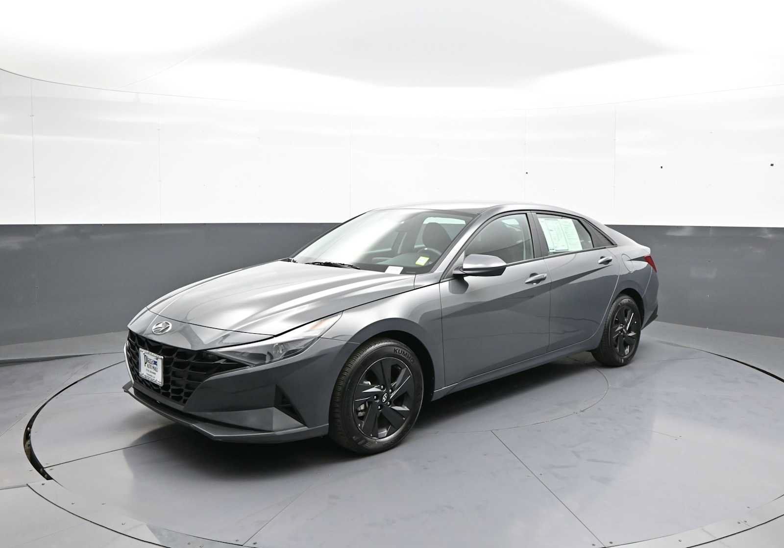 Certified 2023 Hyundai Elantra SEL FWD image 9