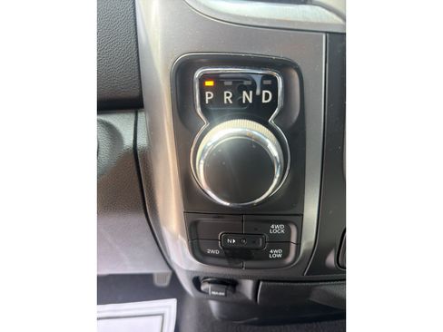 Used 2024 RAM 1500 Classic SLT AWD/4WD image 16