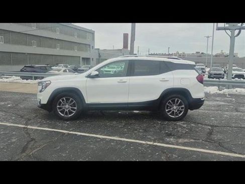 Certified 2023 GMC Terrain SLT image 69