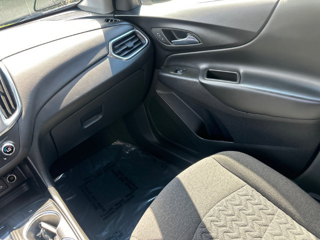 Used 2024 Chevrolet Equinox LT AWD/4WD image 23