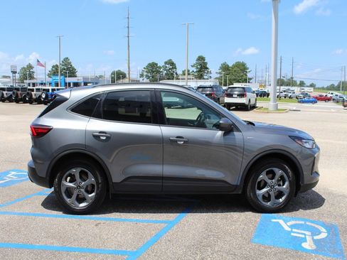Used 2025 Ford Escape ST-Line Select AWD/4WD image 6