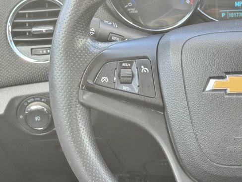Used 2015 Chevrolet Cruze LT FWD image 27