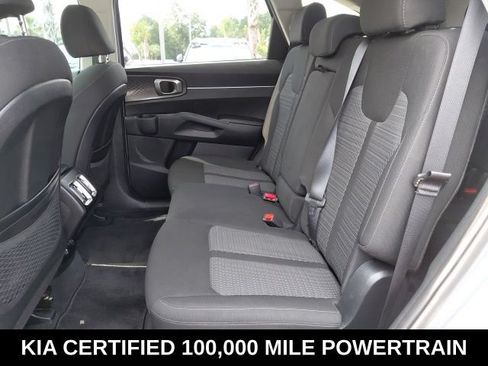 Certified 2023 Kia Sorento LX FWD image 22