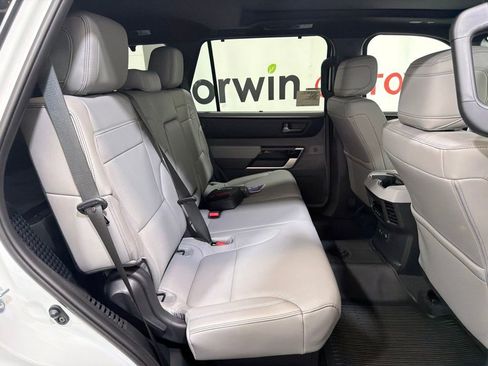 Used 2026 Toyota Sequoia 4WD image 17