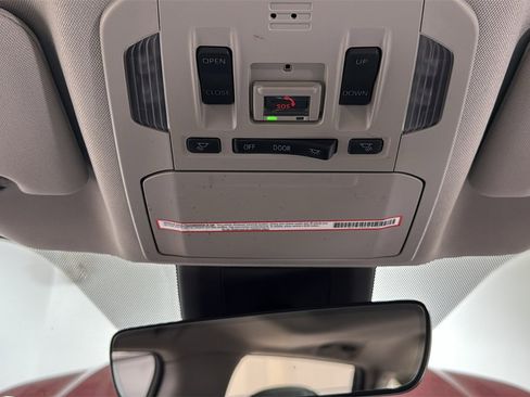 Certified 2023 Toyota Highlander XLE image 11