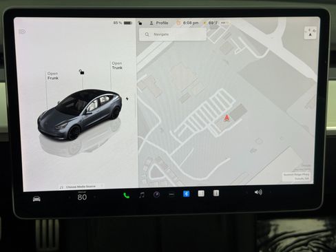 Used 2022 Tesla Model 3 Performance image 21