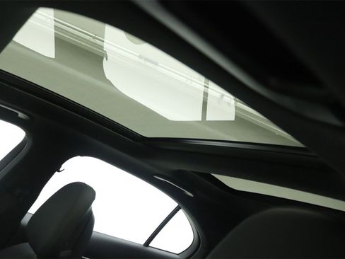 New 2026 Mercedes-Benz C 300 Sedan image 15