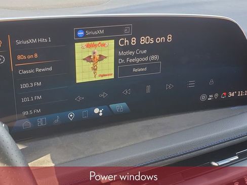 Used 2025 Cadillac XT4 Sport w/ LPO, Onyx Lite Package image 27