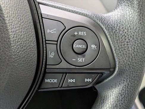 Used 2020 Toyota Corolla LE w/ Carpet Mat Package (TMS) image 13