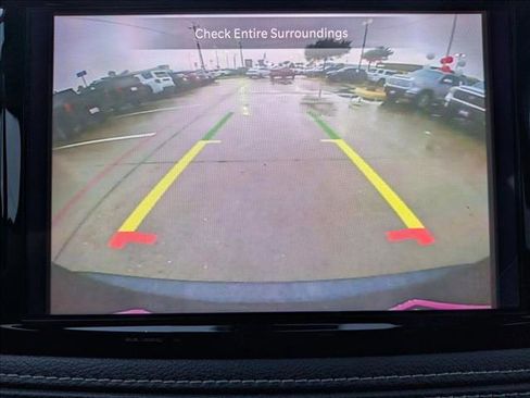 Used 2021 Chrysler Pacifica Touring w/ Uconnect Theater Family Group image 13