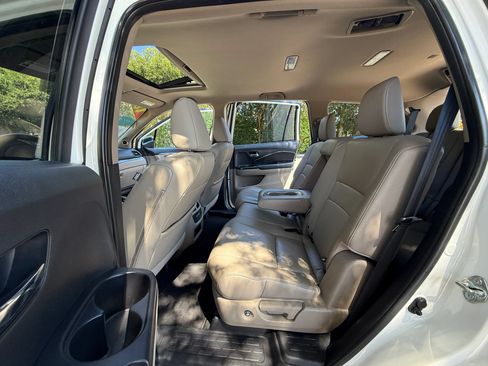 Used 2018 Honda Pilot EX-L image 19