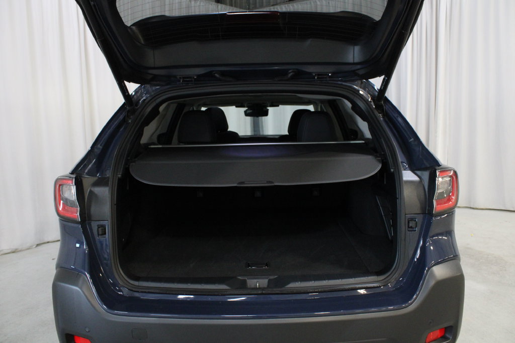 Used 2024 Subaru Outback Touring XT AWD/4WD image 32