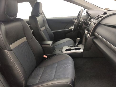 Used 2013 Toyota Camry SE FWD image 21